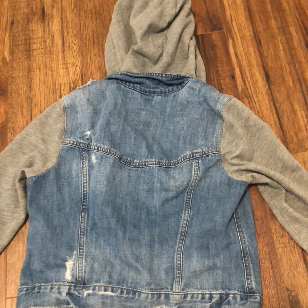 Jean jacket - Picture 3 of 3